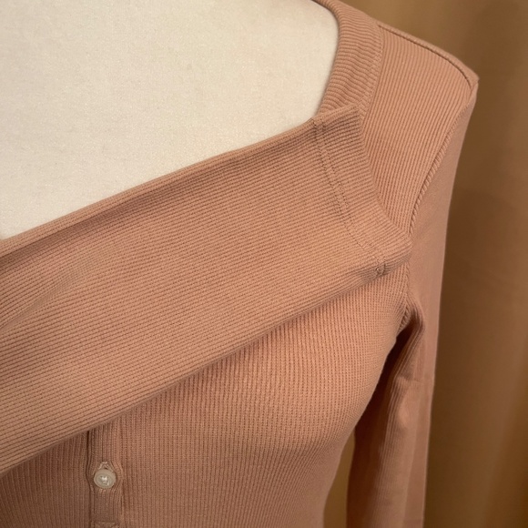 NEW! Pact Sesame Dream Rib Slim Henley Long Sleeve Top Size Small NWT! - Picture 5 of 12